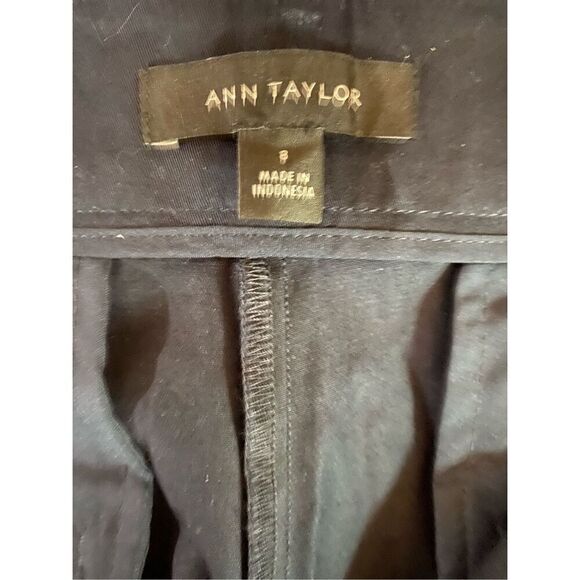 Ann Taylor the board walk shorts navy blue size 8 - Picture 4 of 4